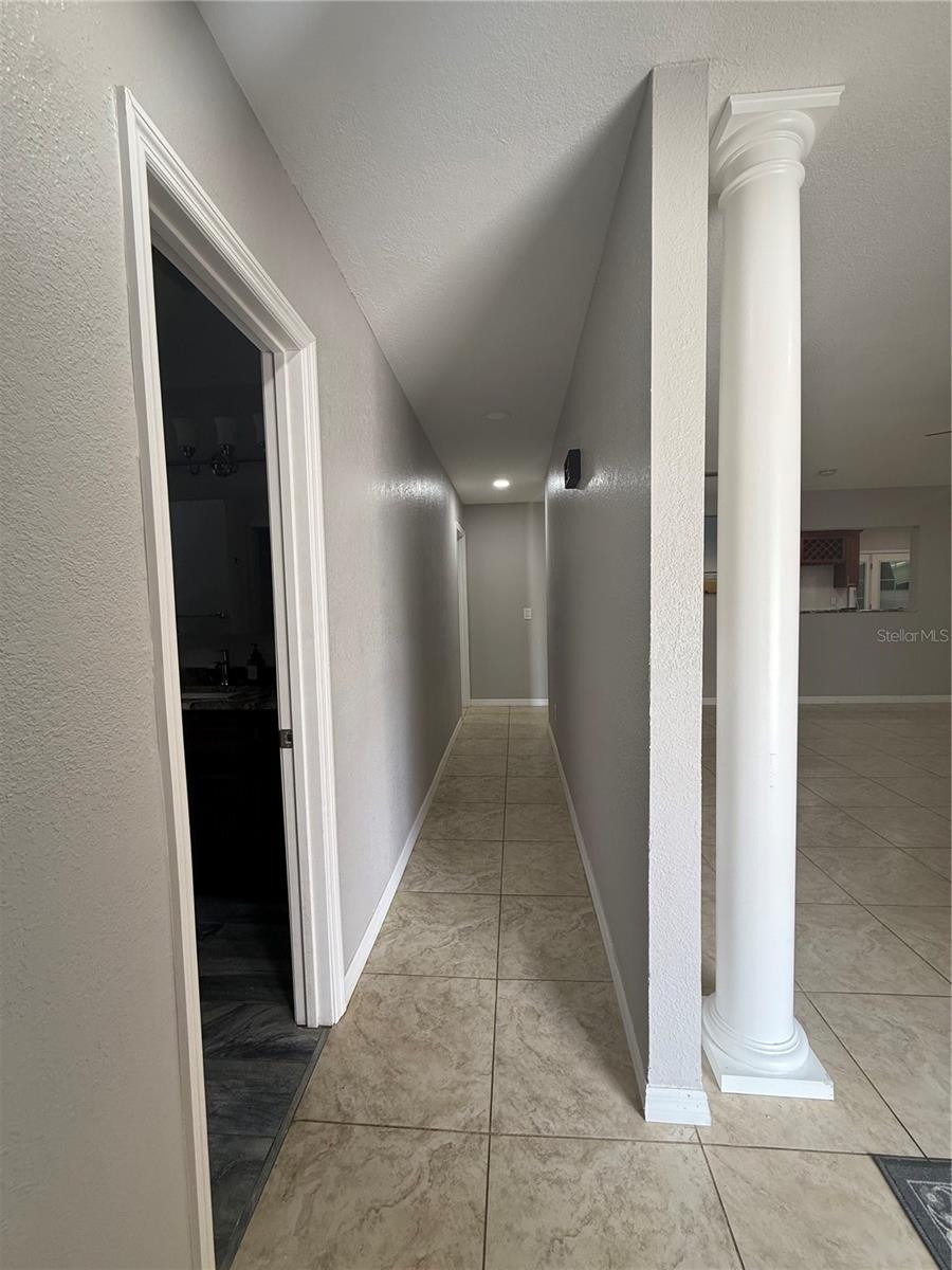 Image 23 of 30 For 4410 Waltham Drive