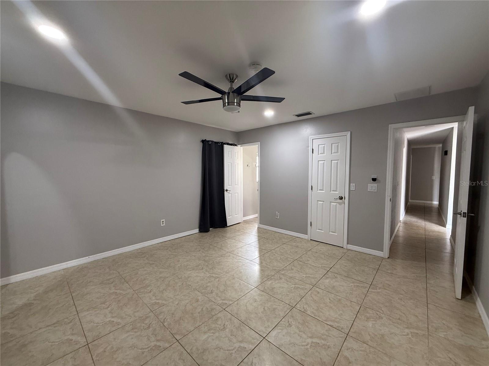 Image 25 of 30 For 4410 Waltham Drive