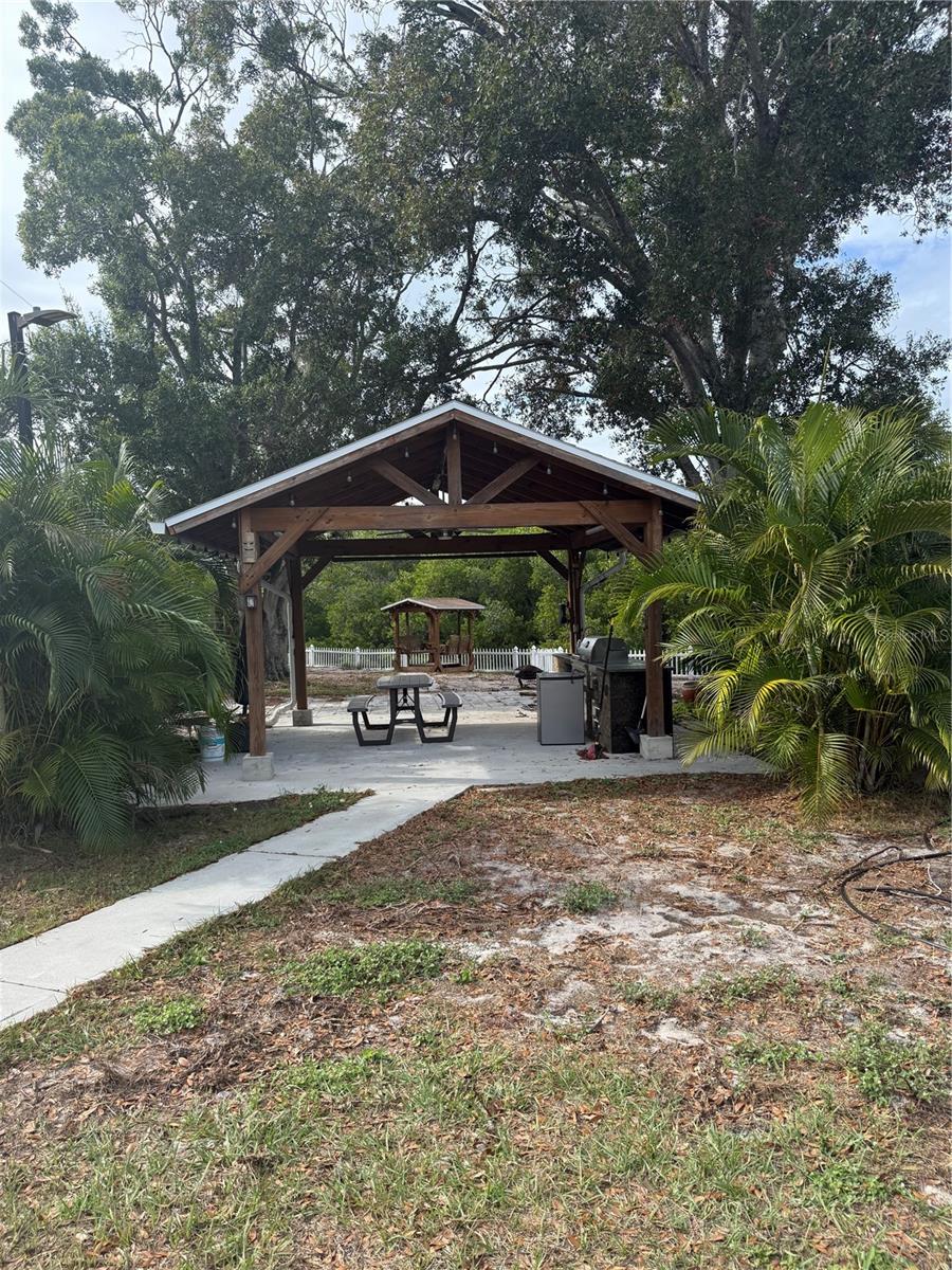 Image 26 of 30 For 4410 Waltham Drive