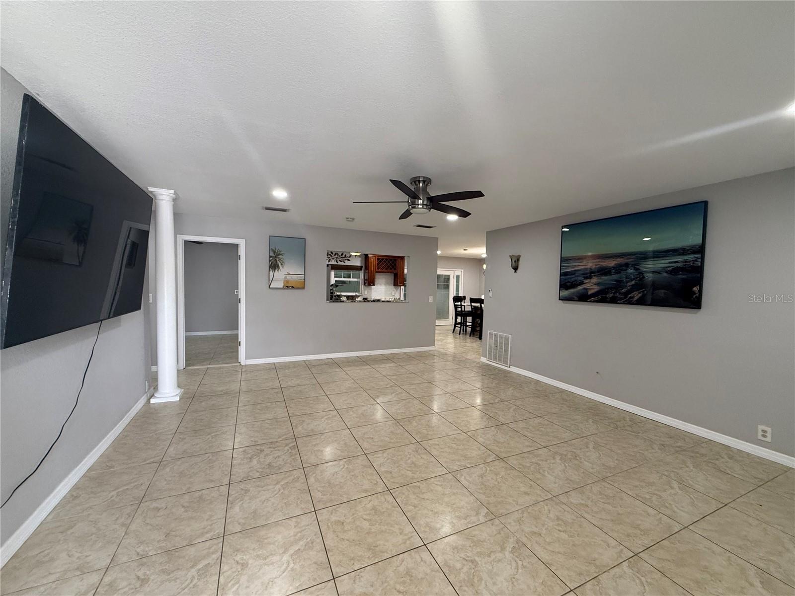 Image 5 of 30 For 4410 Waltham Drive