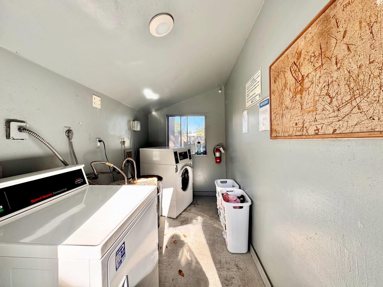 Image 24 of 26 For 6345 Newtown Circle 45a1