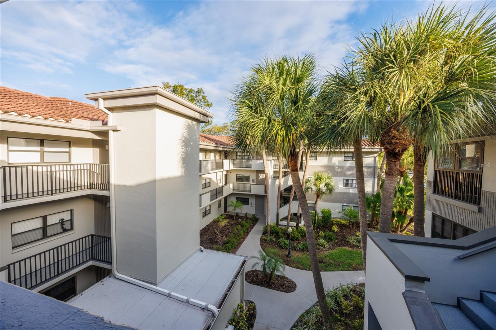 Image 3 of 42 For 2650 Countryside Boulevard F303