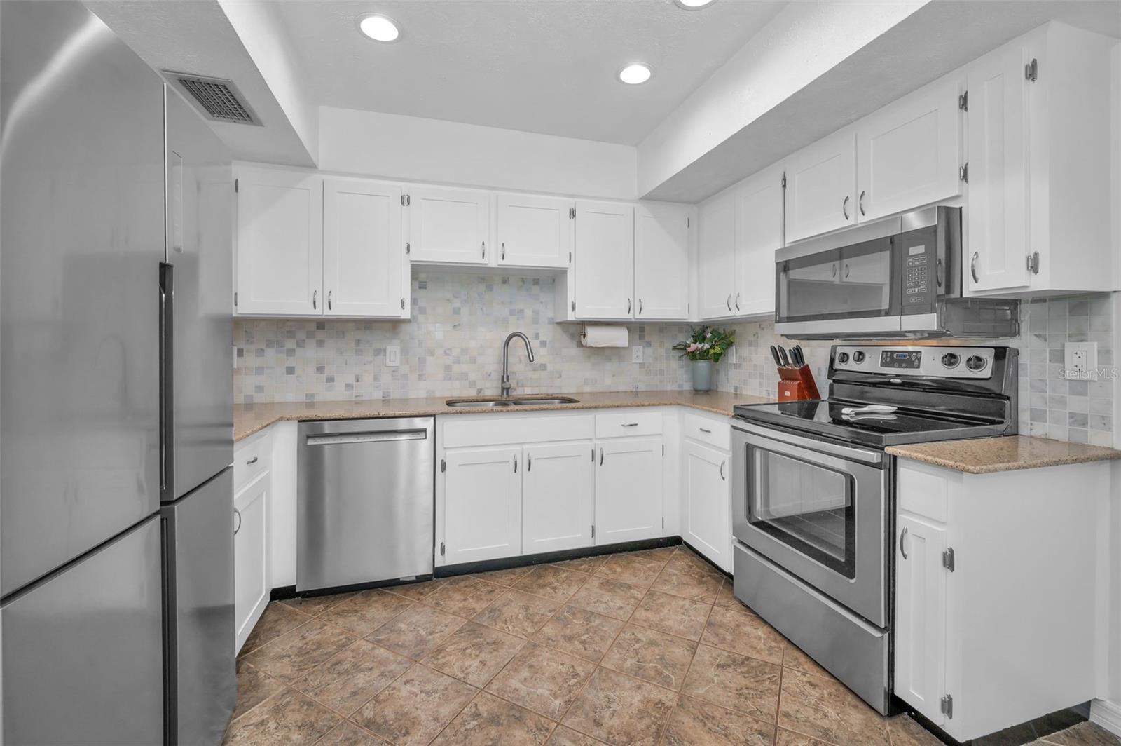 Image 19 of 65 For 613 Valley Hill Drive