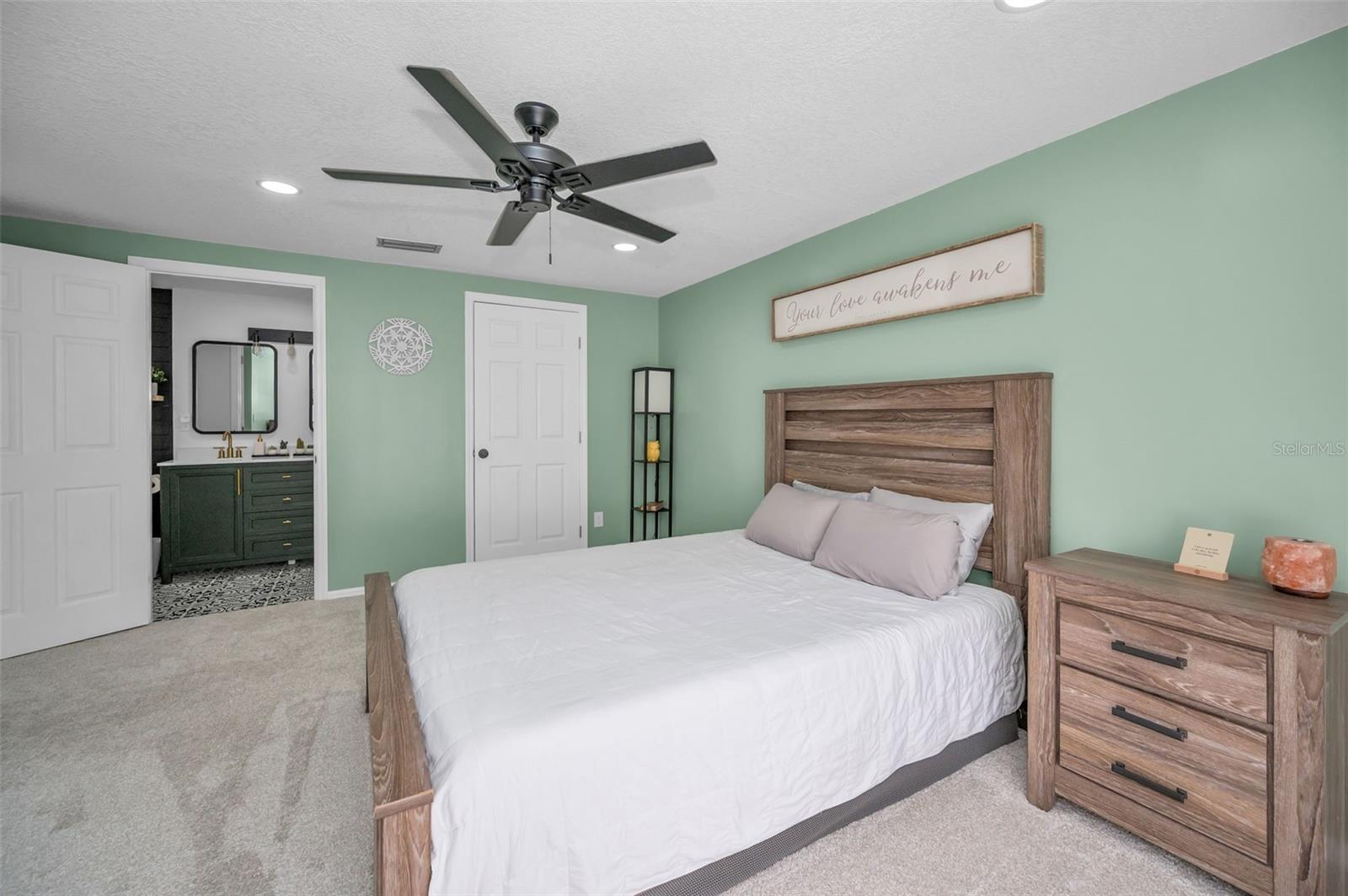 Image 25 of 65 For 613 Valley Hill Drive