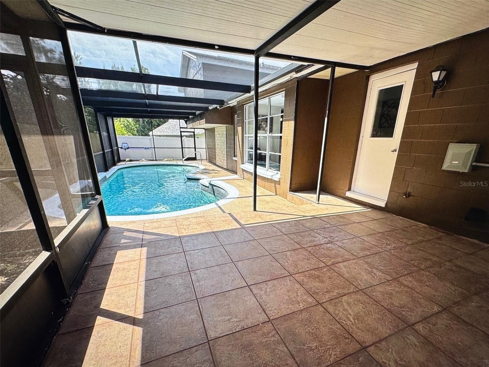 Image 36 of 65 For 613 Valley Hill Drive