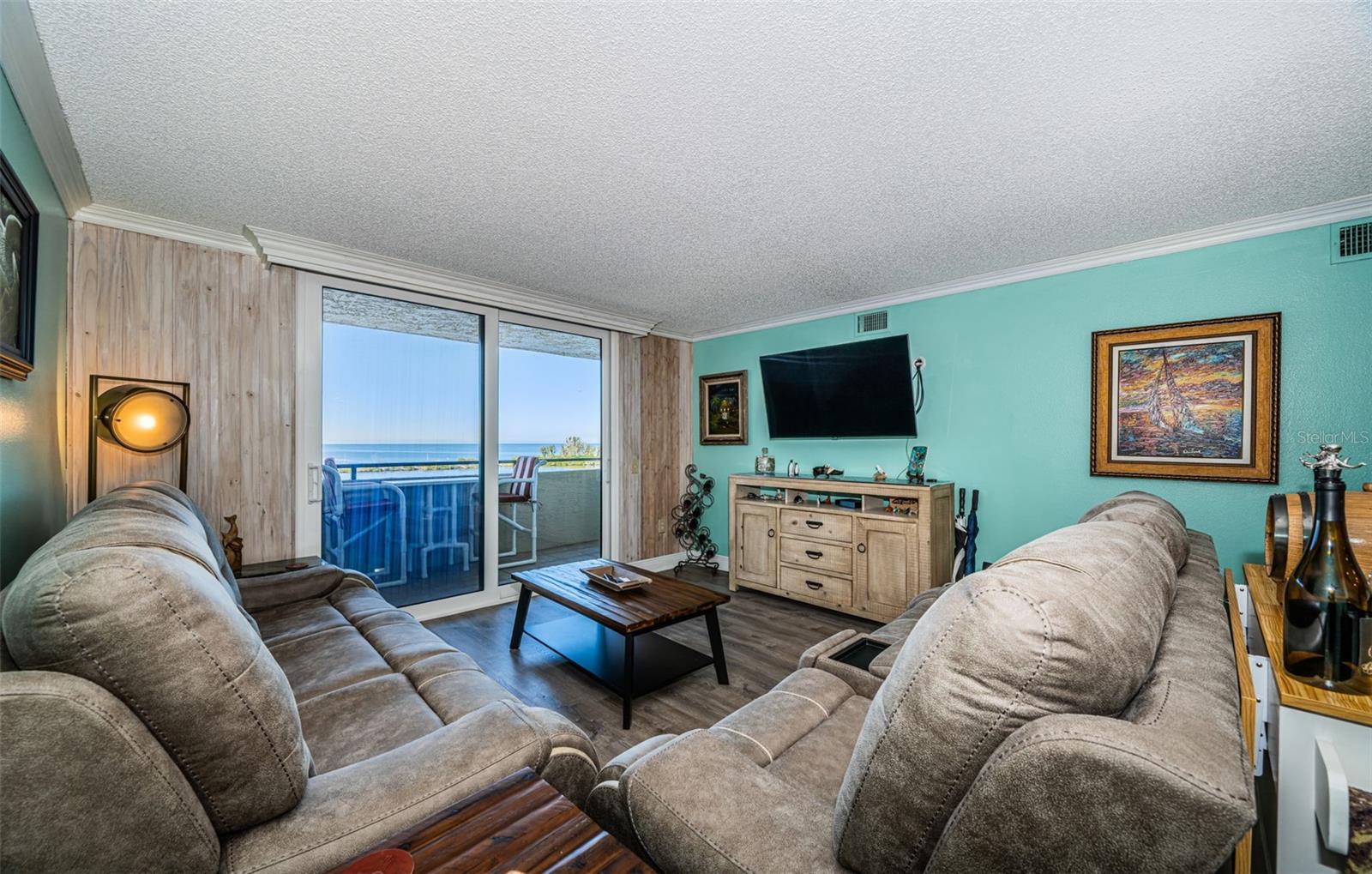 Image 13 of 39 For 6035 Sea Ranch Drive 505