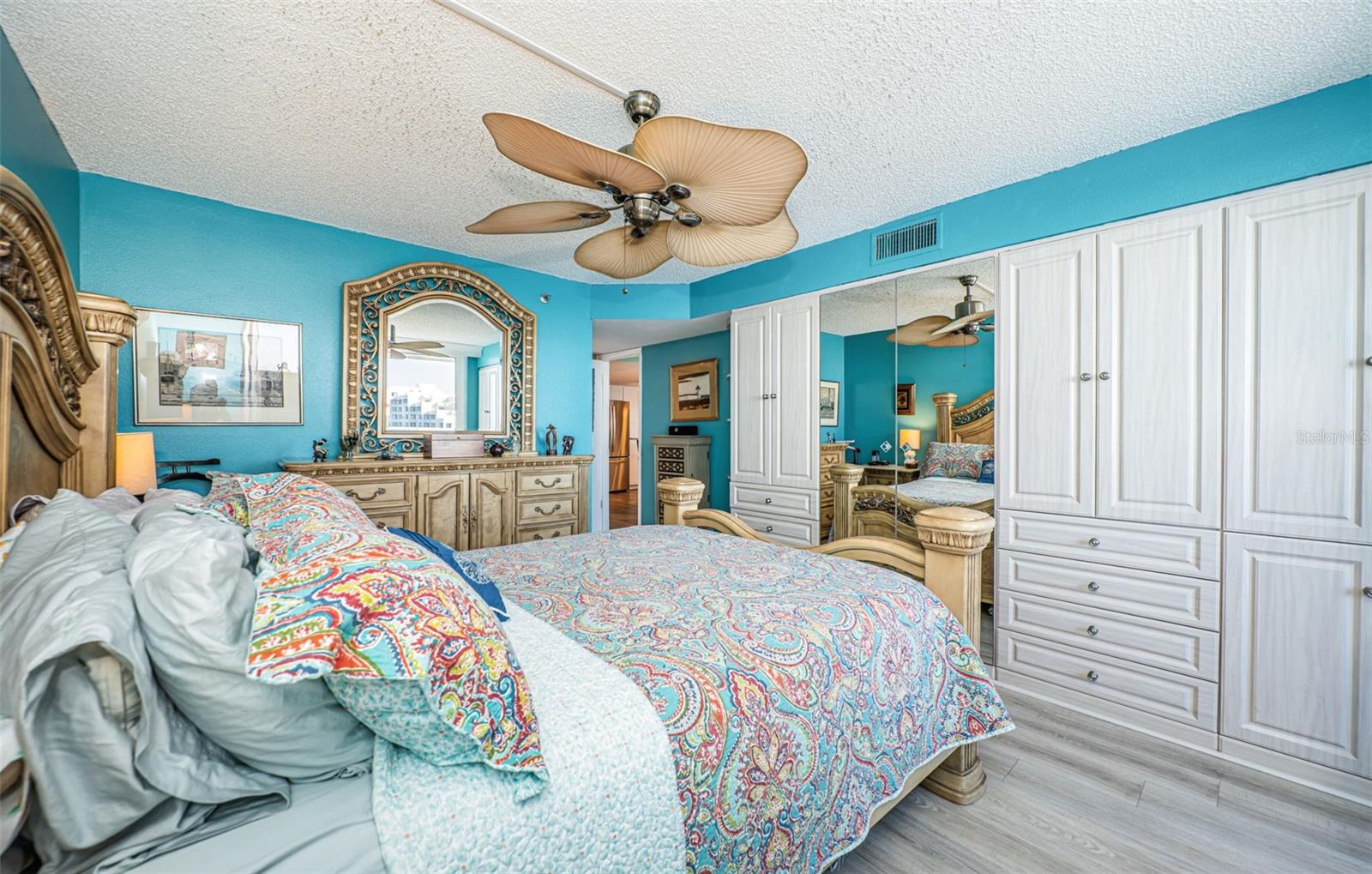 Image 23 of 39 For 6035 Sea Ranch Drive 505