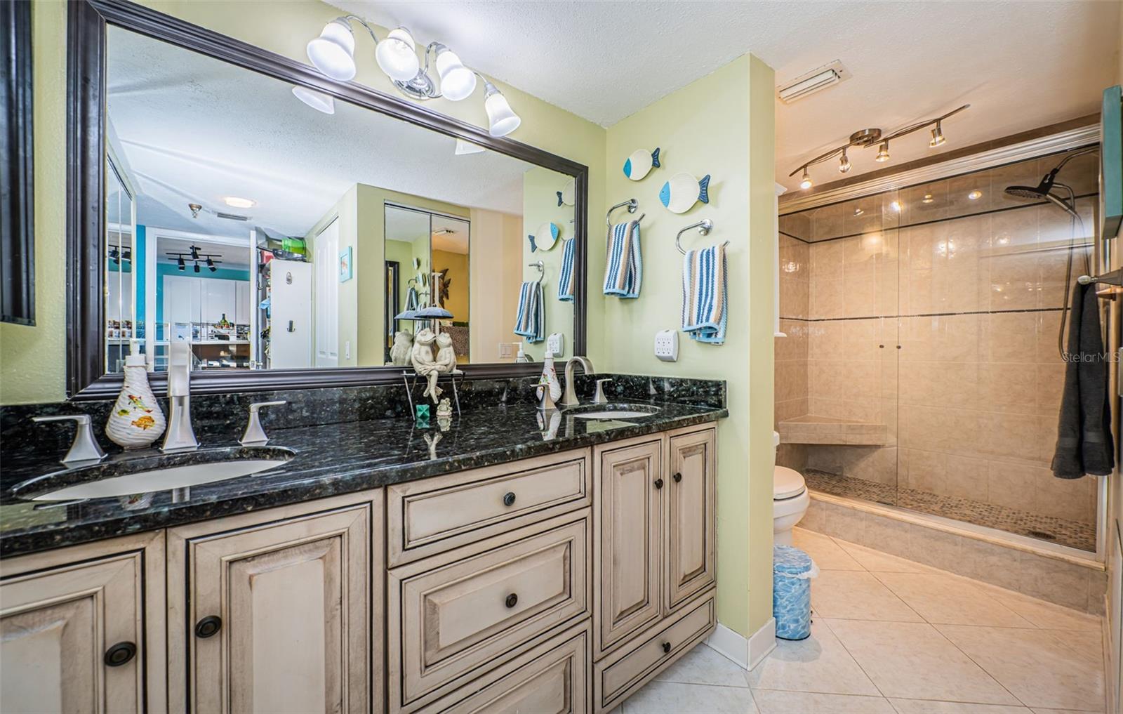 Image 24 of 39 For 6035 Sea Ranch Drive 505