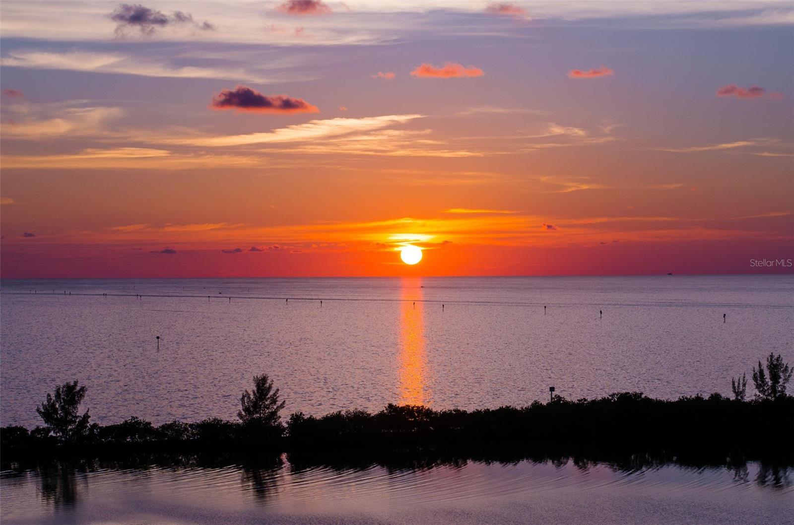 Image 31 of 39 For 6035 Sea Ranch Drive 505