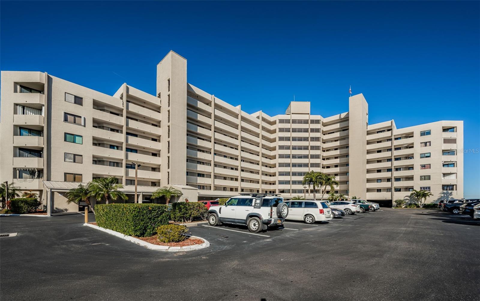 Image 7 of 39 For 6035 Sea Ranch Drive 505