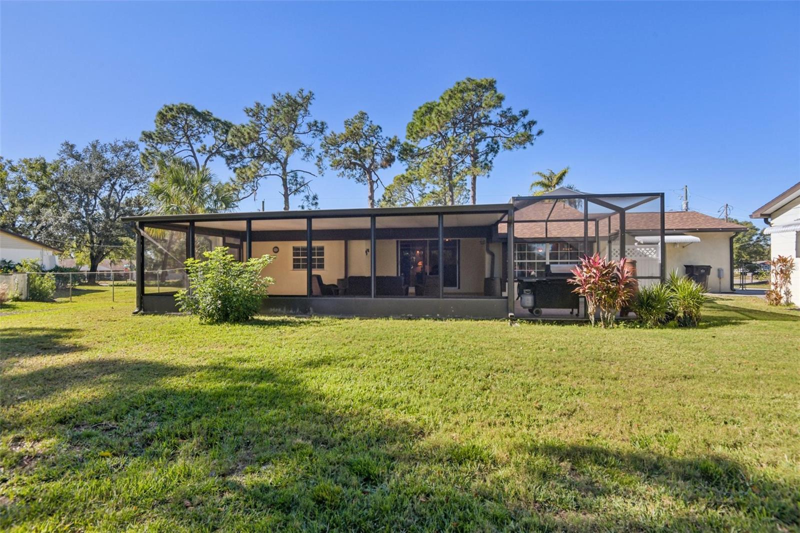 Image 23 of 27 For 8319 Terracewood Circle