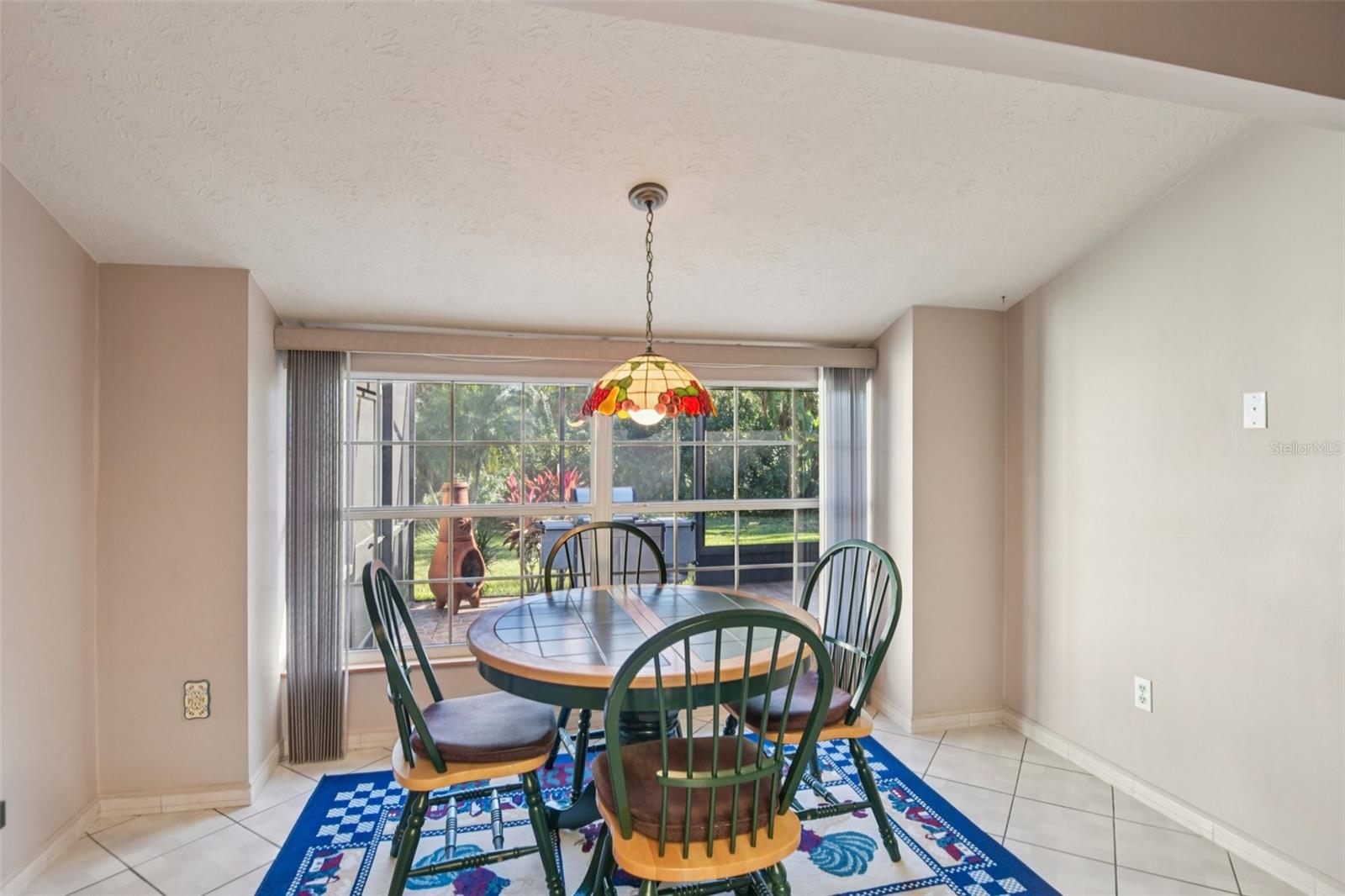 Image 7 of 27 For 8319 Terracewood Circle