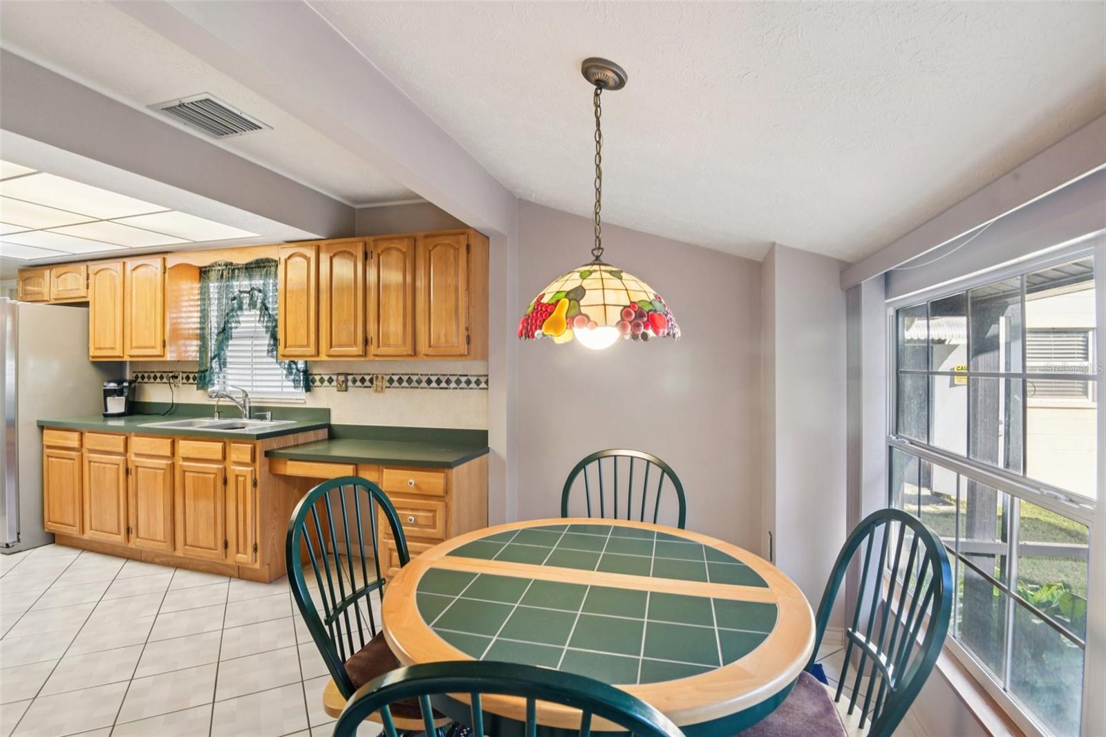 Image 8 of 27 For 8319 Terracewood Circle