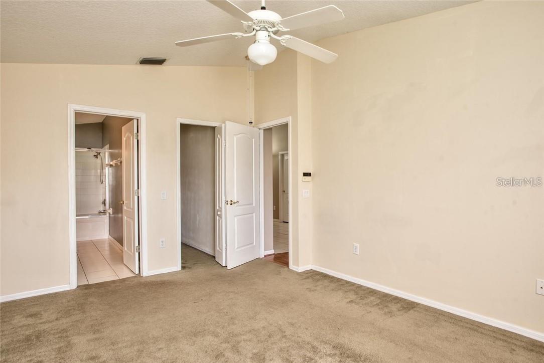 Listing photo id 10 for 8816 Sea Island Way