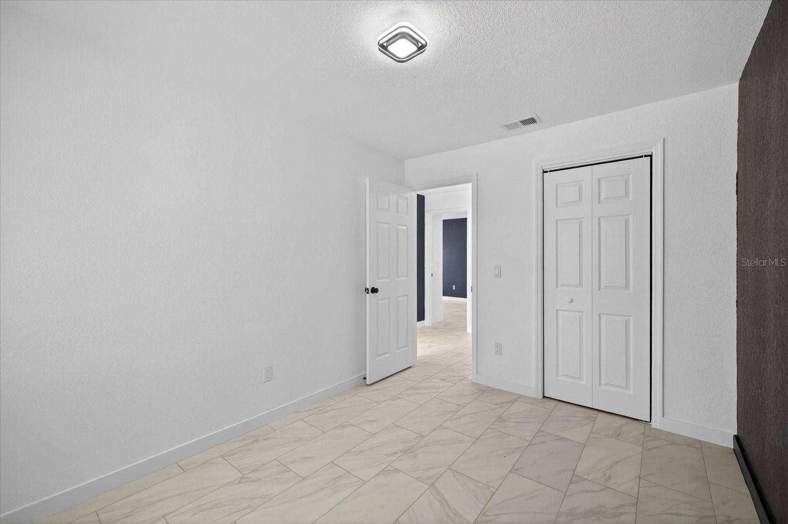 Image 23 of 33 For 7819 Chaperon Court