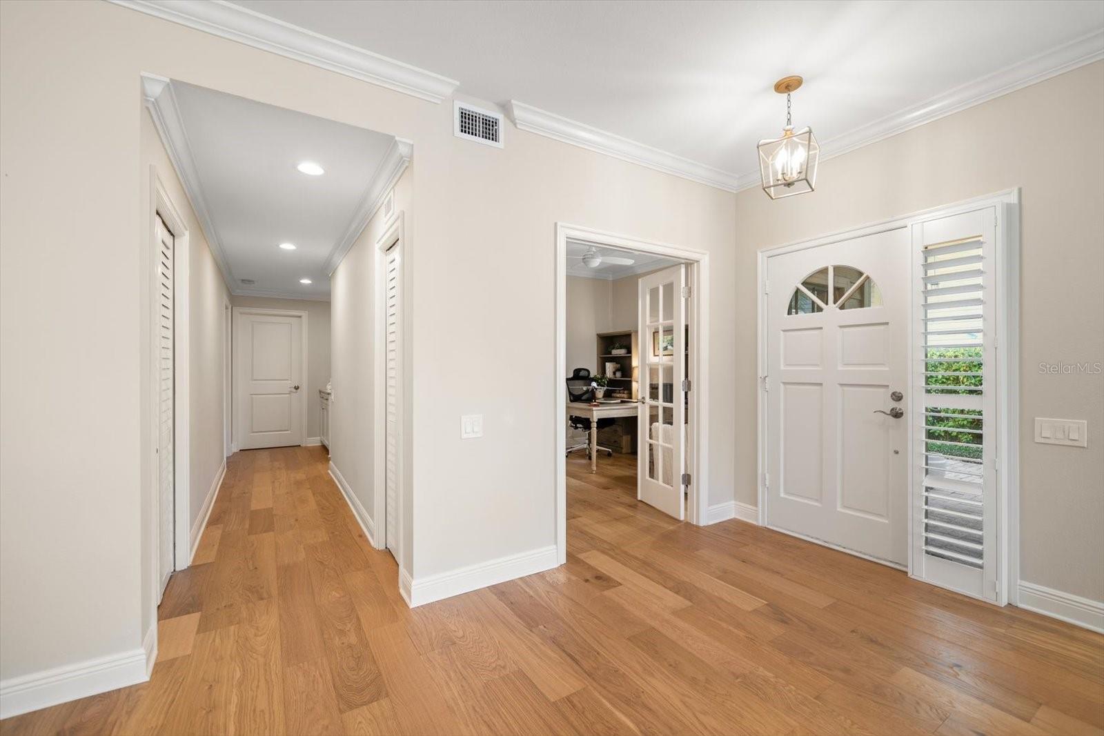 Image 34 of 80 For 49 Pelican Place