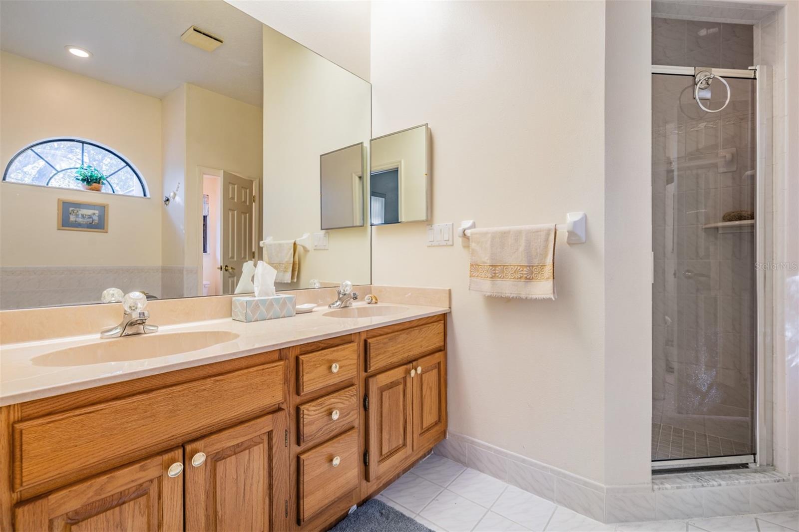 Image 31 of 45 For 1925 Schaer Way