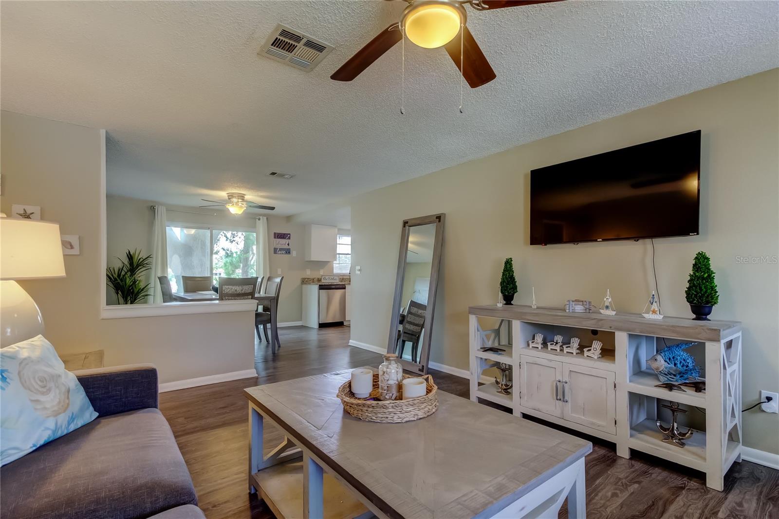 Image 6 of 48 For 12529 Mondragon Drive