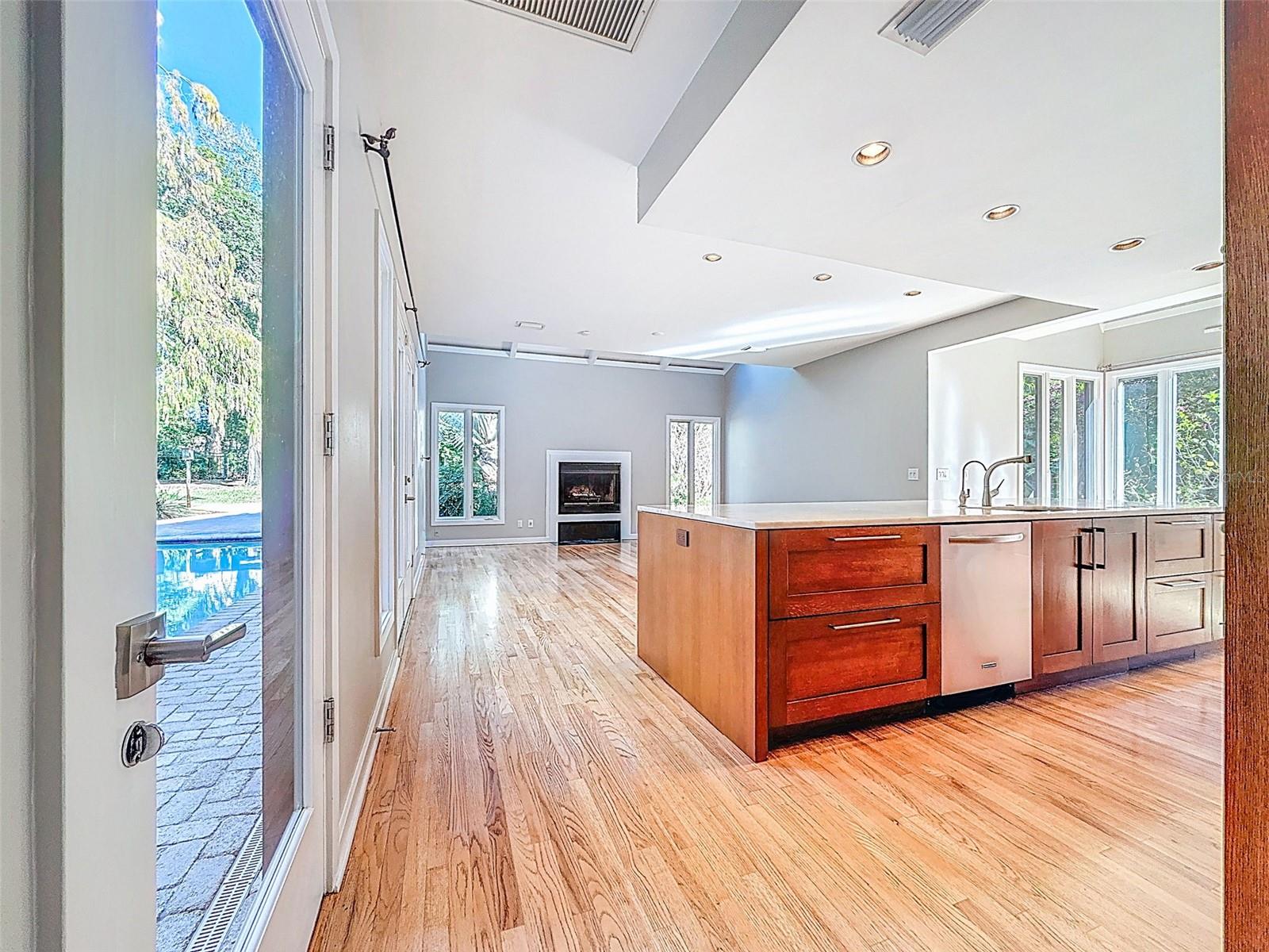 Image 15 of 80 For 1351 Willow Brook Drive