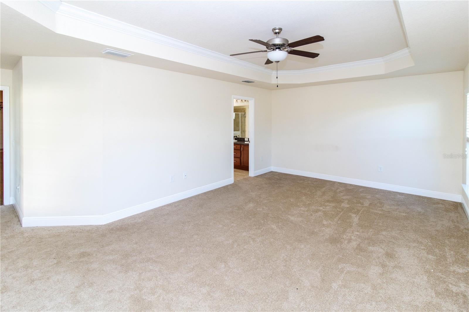 Listing photo id 22 for 13541 Niti Drive