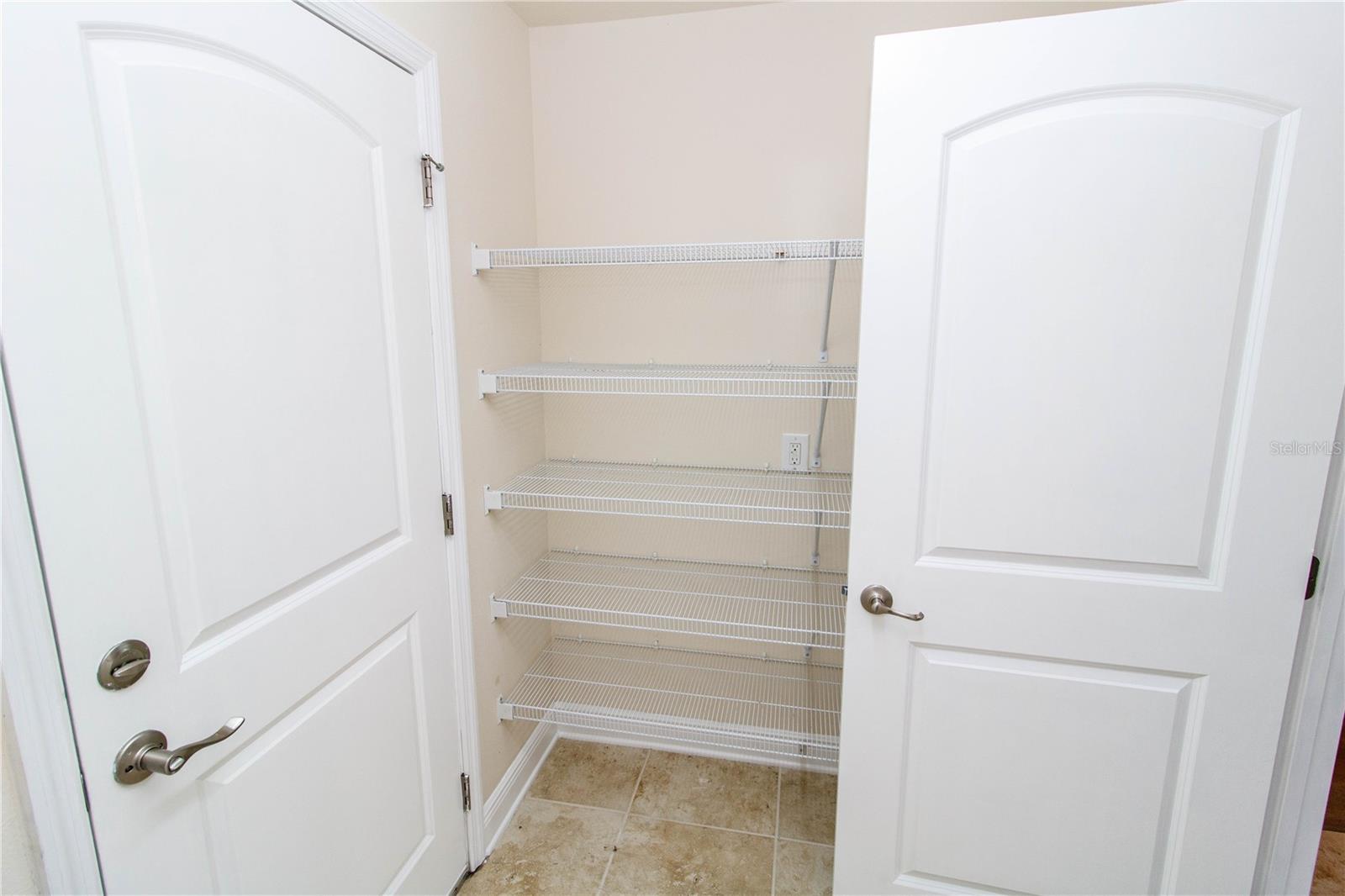 Listing photo id 29 for 13541 Niti Drive