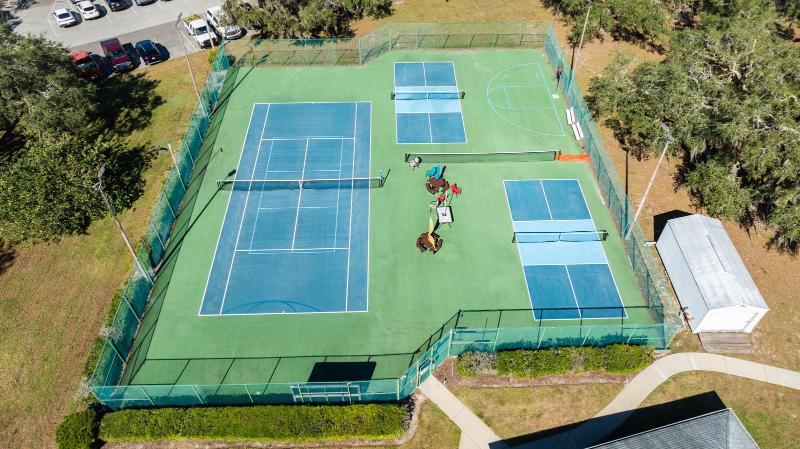 Listing photo id 42 for 13541 Niti Drive