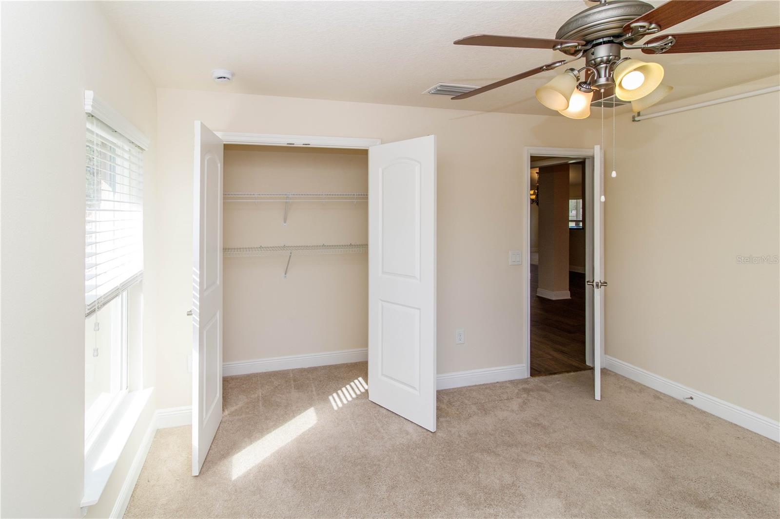 Listing photo id 3 for 13541 Niti Drive