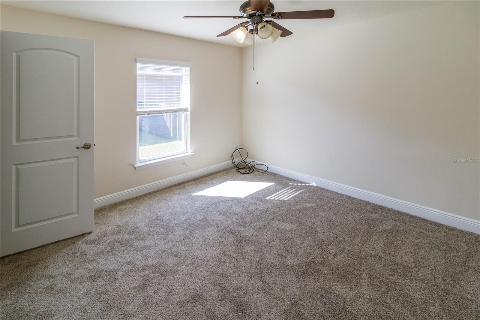 Listing photo id 5 for 13541 Niti Drive