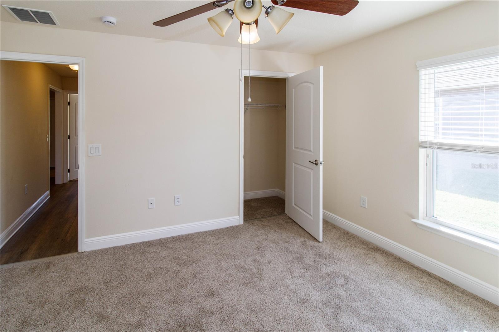 Listing photo id 6 for 13541 Niti Drive