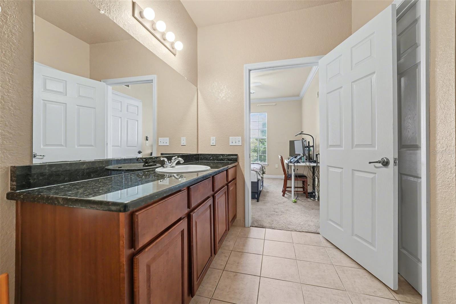 Image 19 of 20 For 1370 Tuscan Terrace 2202