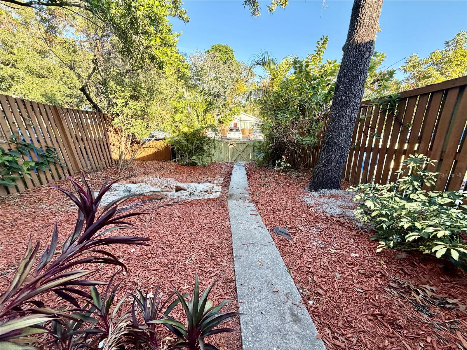 Image 13 of 14 For 14604 Pine Glen Circle