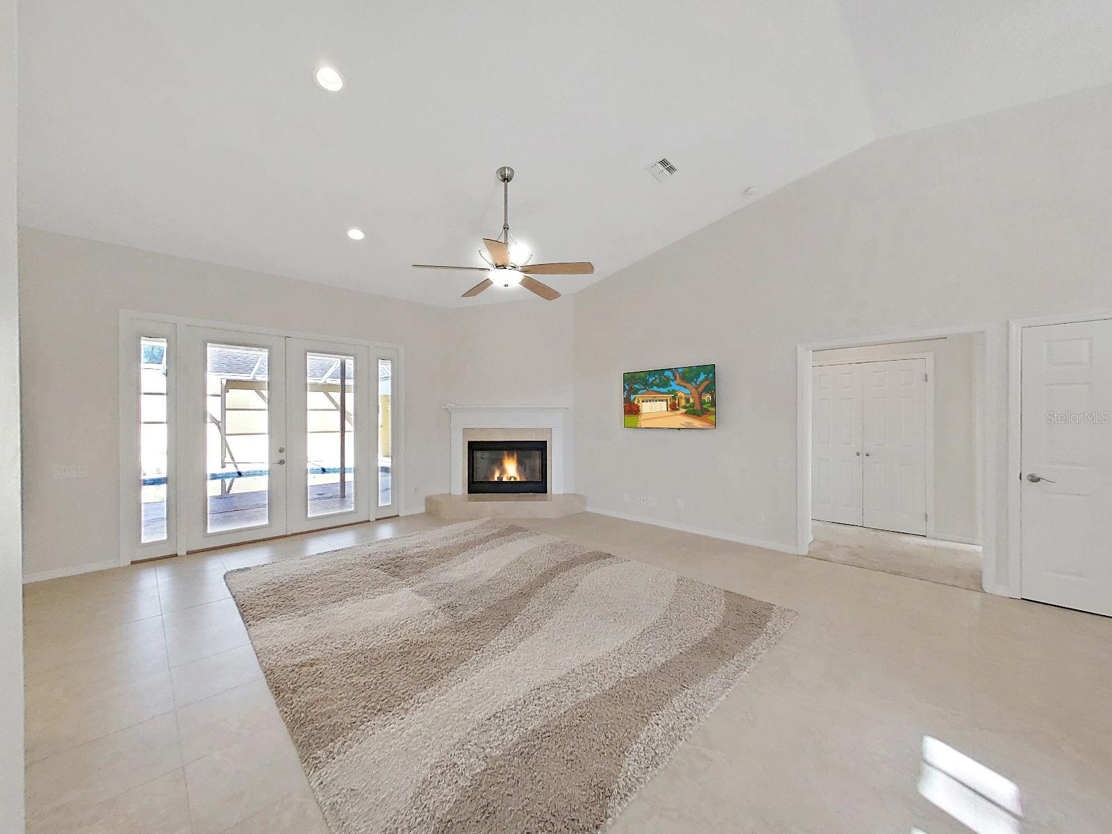 Image 7 of 35 For 14595 Oliver Street