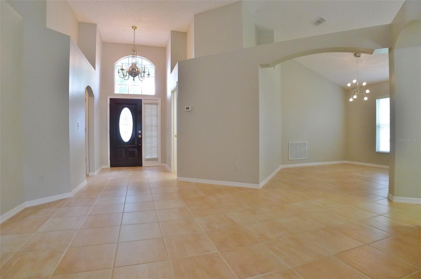 Image 5 of 20 For 1557 Scotch Pine Drive