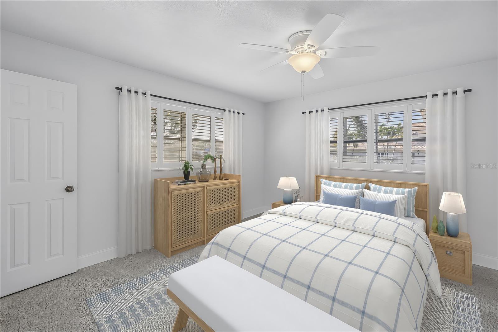 Image 10 of 32 For 7047 Shore Drive S