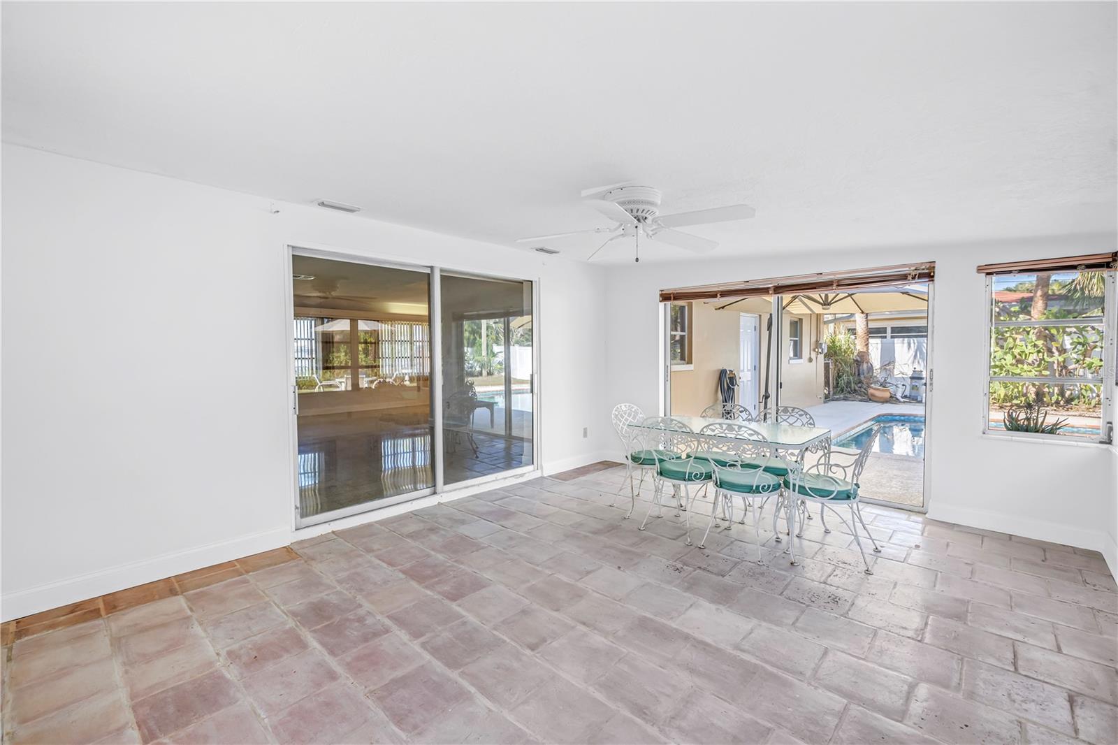 Image 17 of 32 For 7047 Shore Drive S