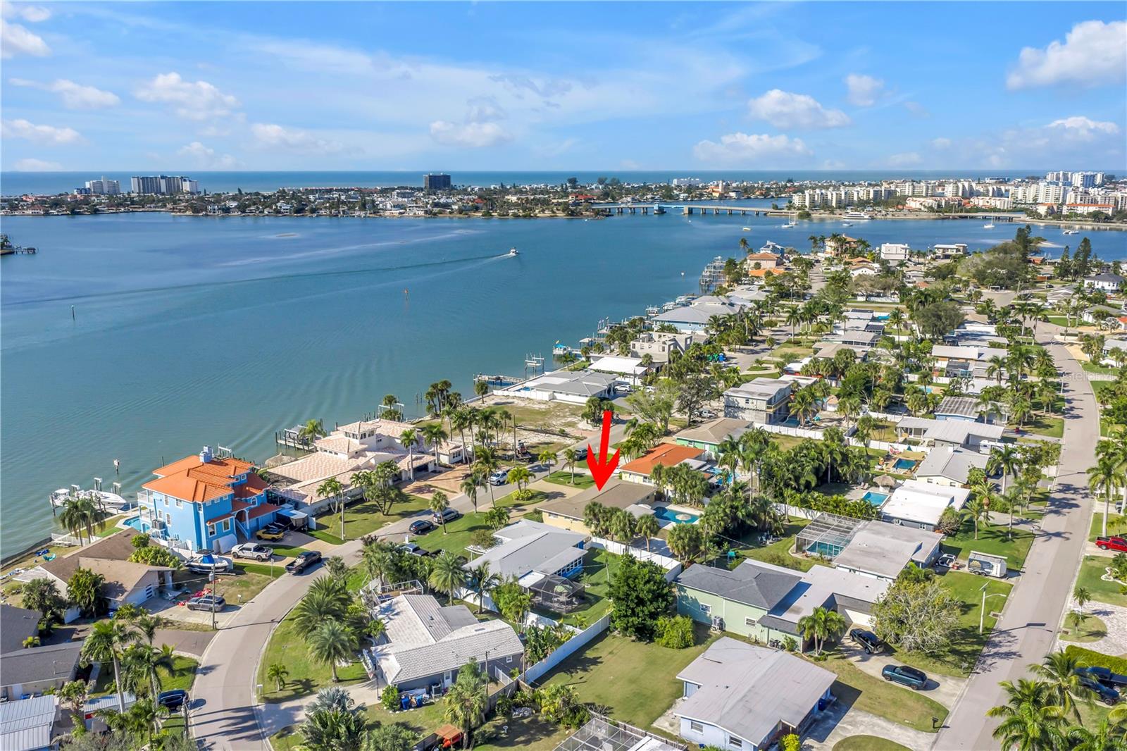 Image 30 of 32 For 7047 Shore Drive S