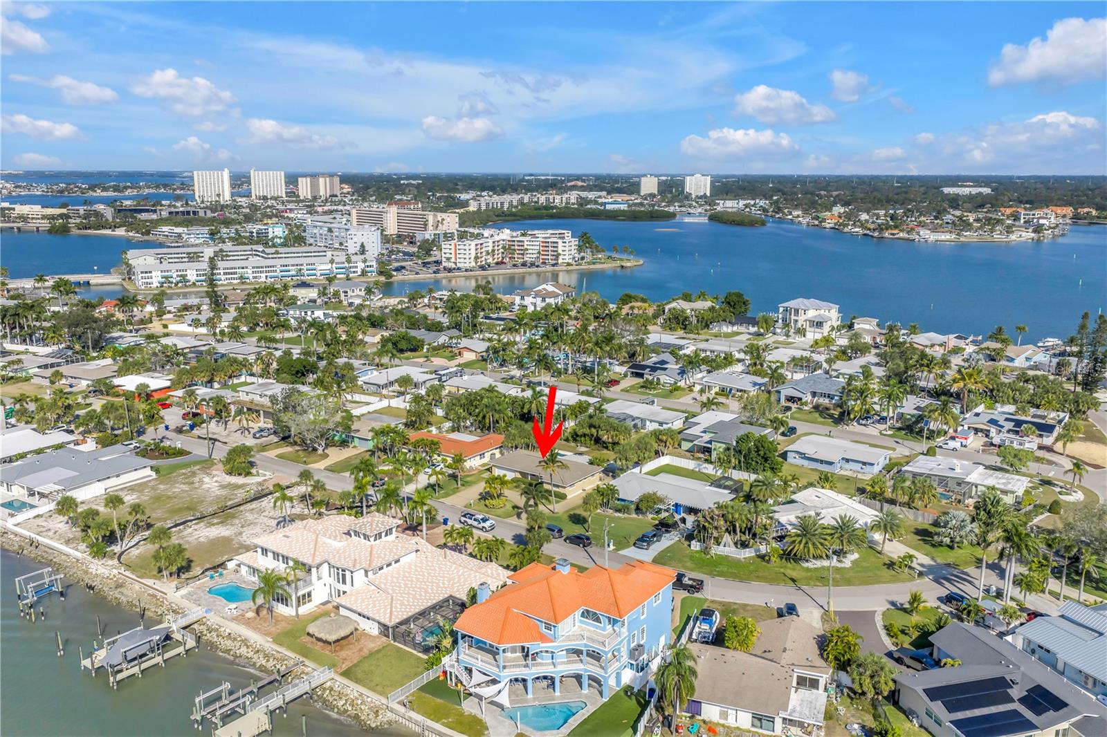 Image 31 of 32 For 7047 Shore Drive S