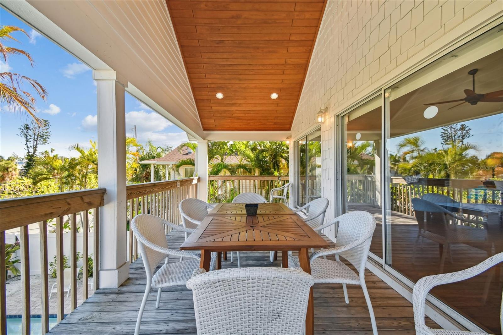 Image 10 of 81 For 612 Fern Street