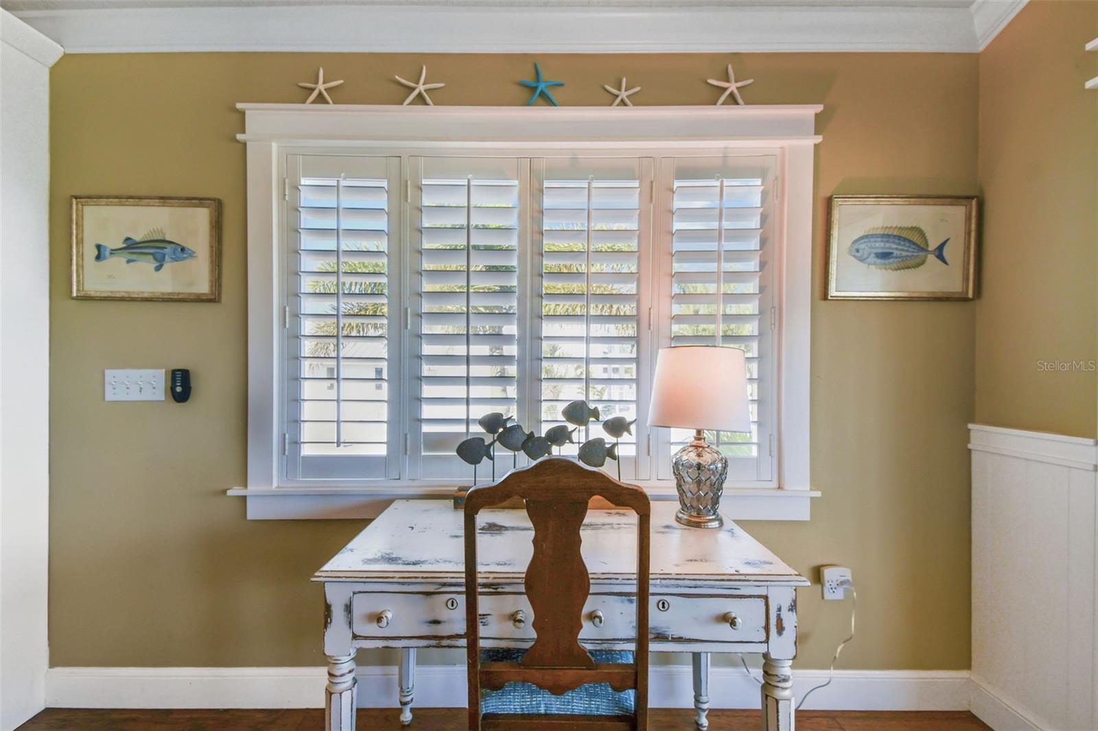 Image 15 of 81 For 612 Fern Street