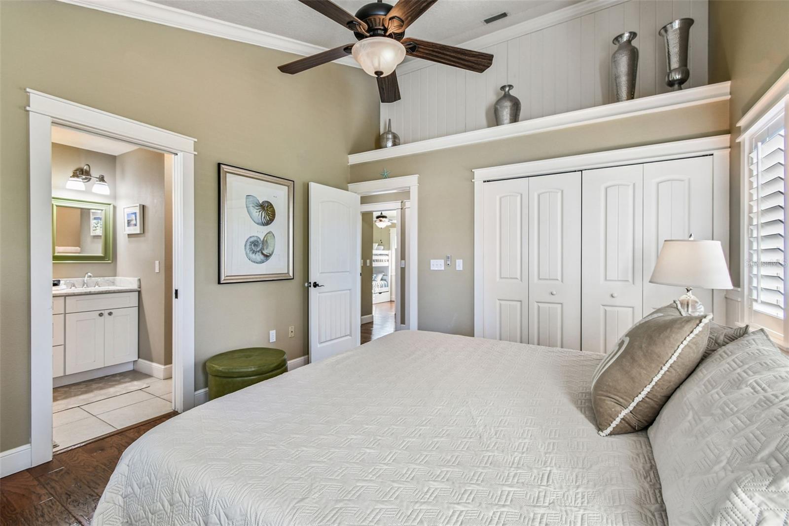 Image 29 of 81 For 612 Fern Street