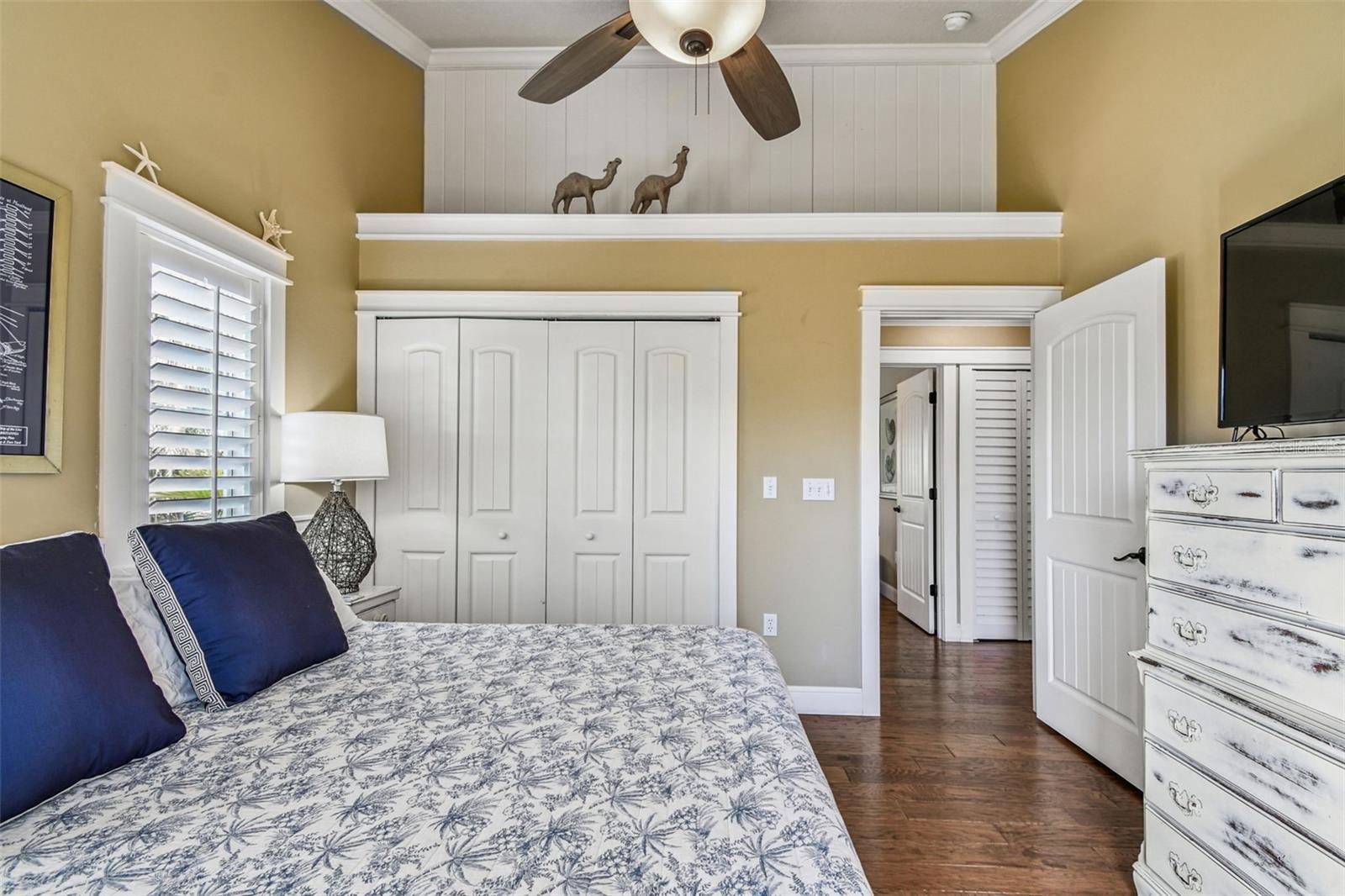 Image 37 of 81 For 612 Fern Street