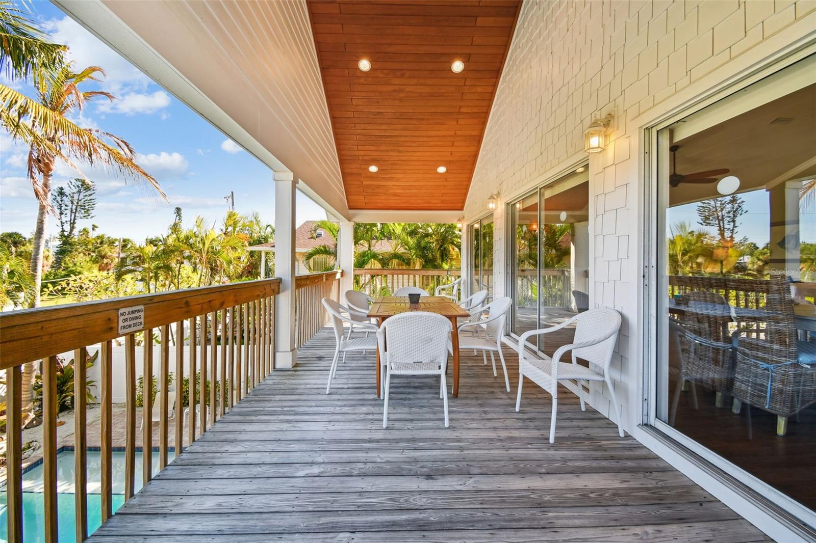 Image 47 of 81 For 612 Fern Street