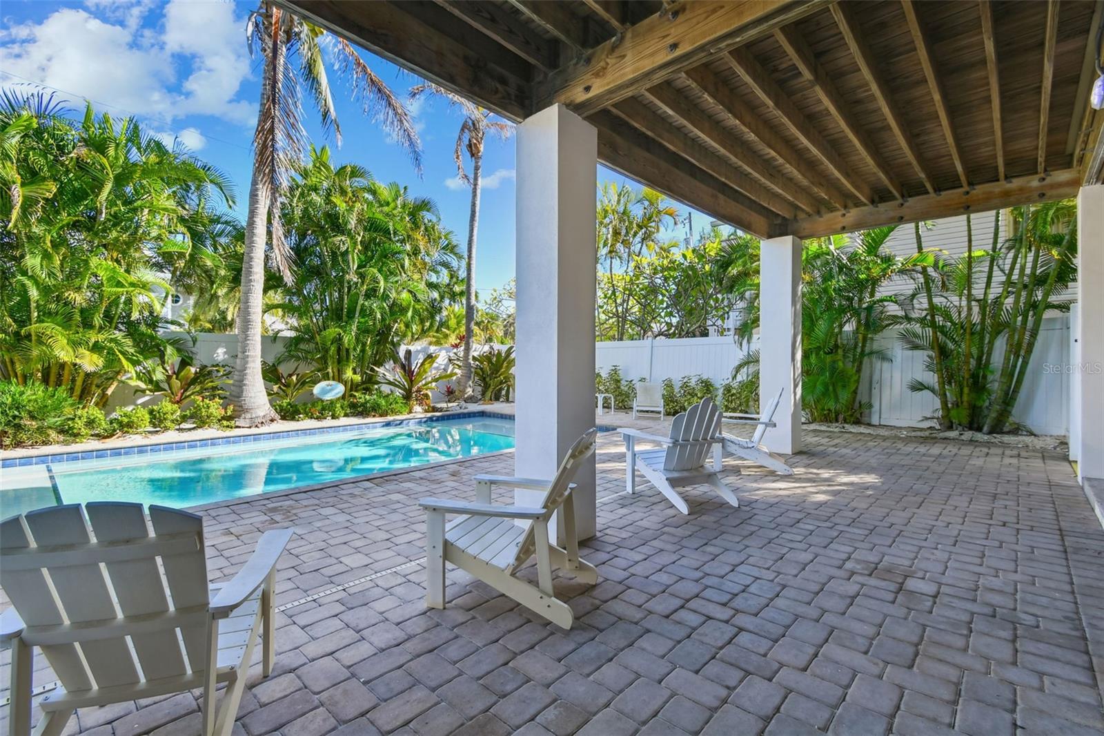 Image 57 of 81 For 612 Fern Street