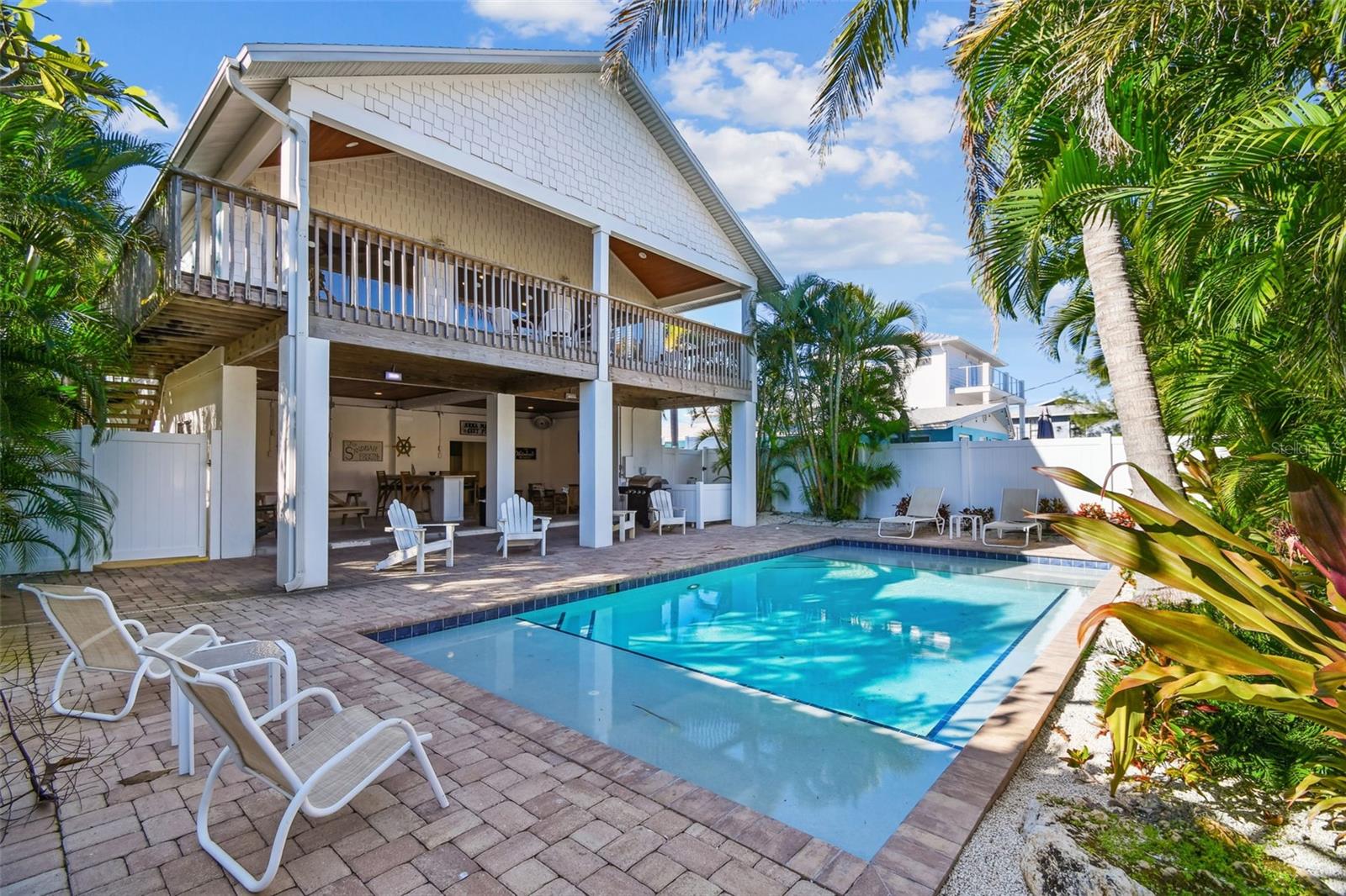 Image 63 of 81 For 612 Fern Street