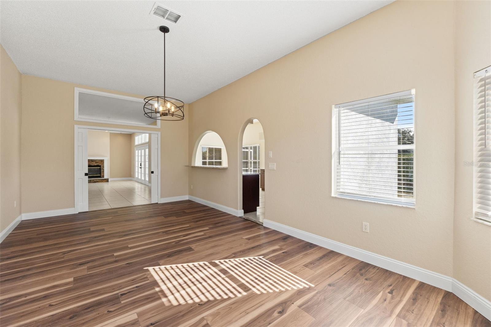 Image 19 of 79 For 9570 Southern Belle Drive