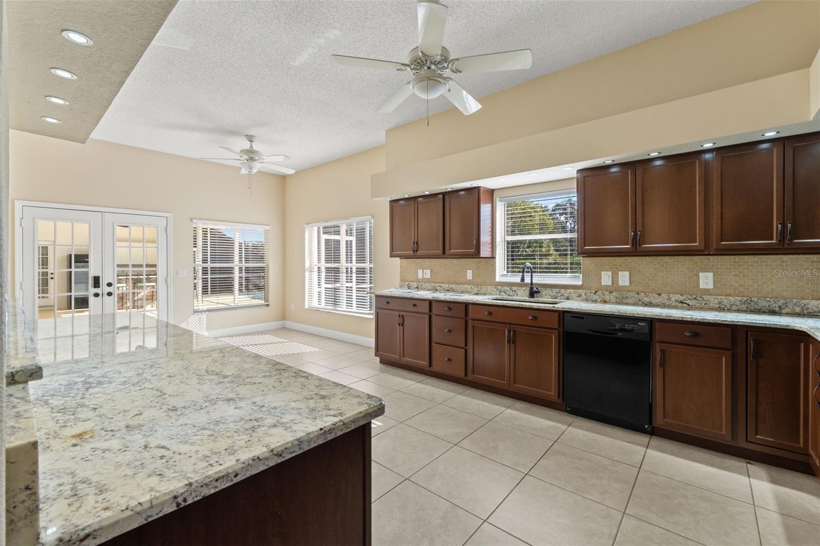 Image 21 of 79 For 9570 Southern Belle Drive