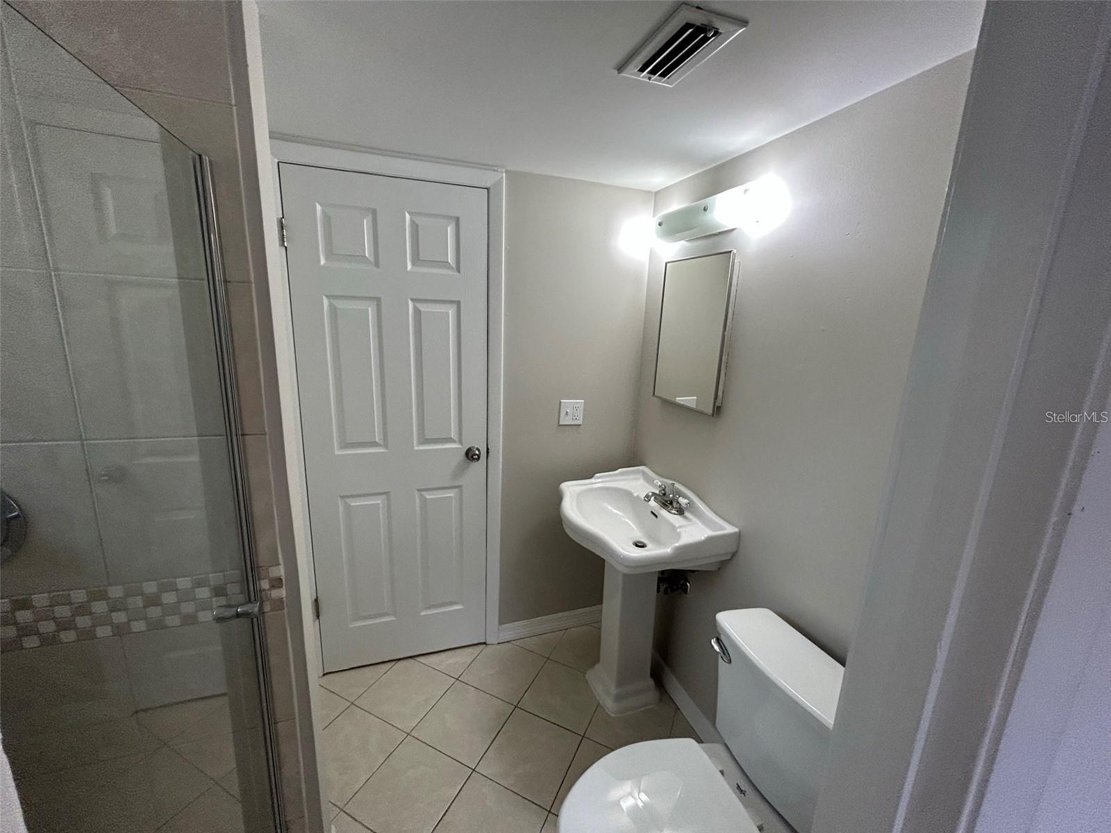 Image 19 of 28 For 6000 13th Street N