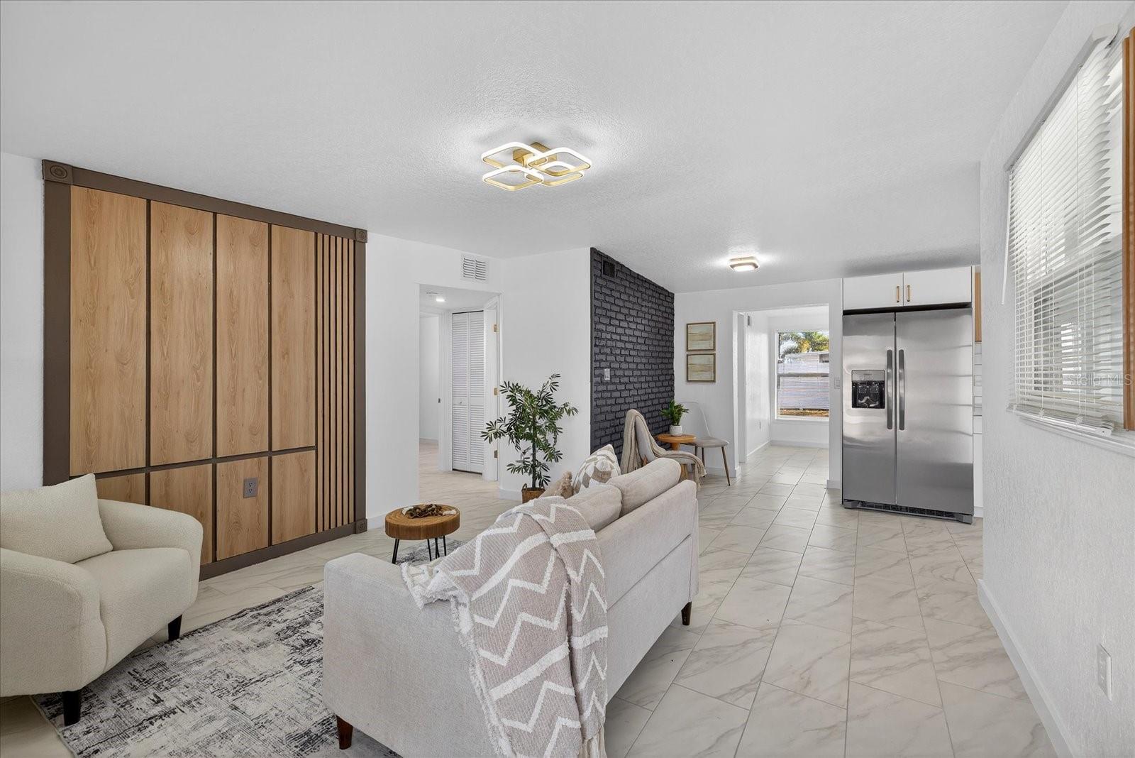 Image 10 of 31 For 11197 102nd Lane