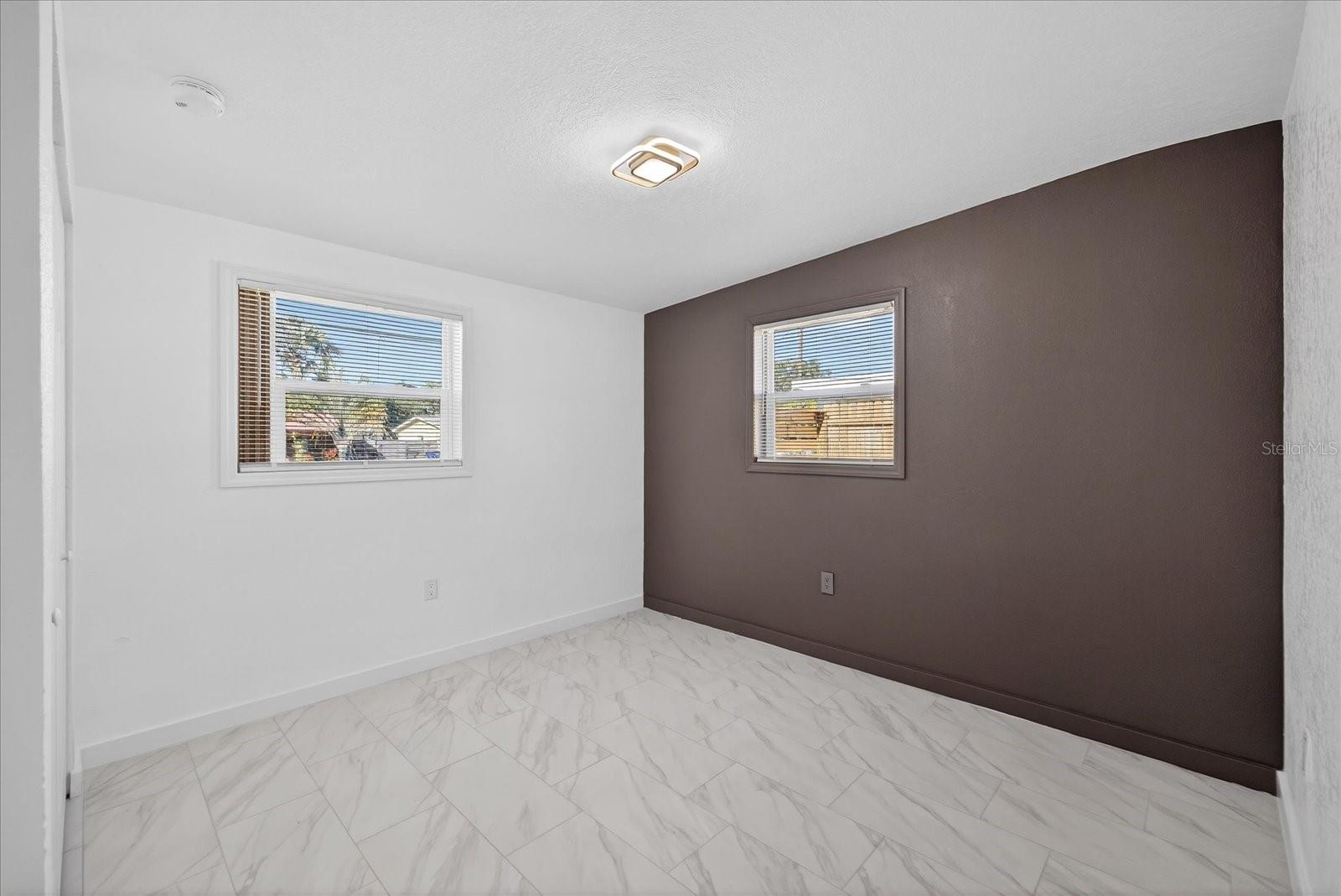 Image 22 of 31 For 11197 102nd Lane