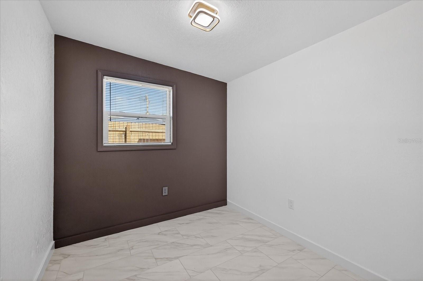 Image 24 of 31 For 11197 102nd Lane